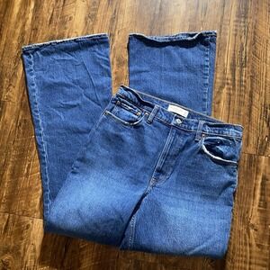 Classic Blue High-Rise Women’s Jeans